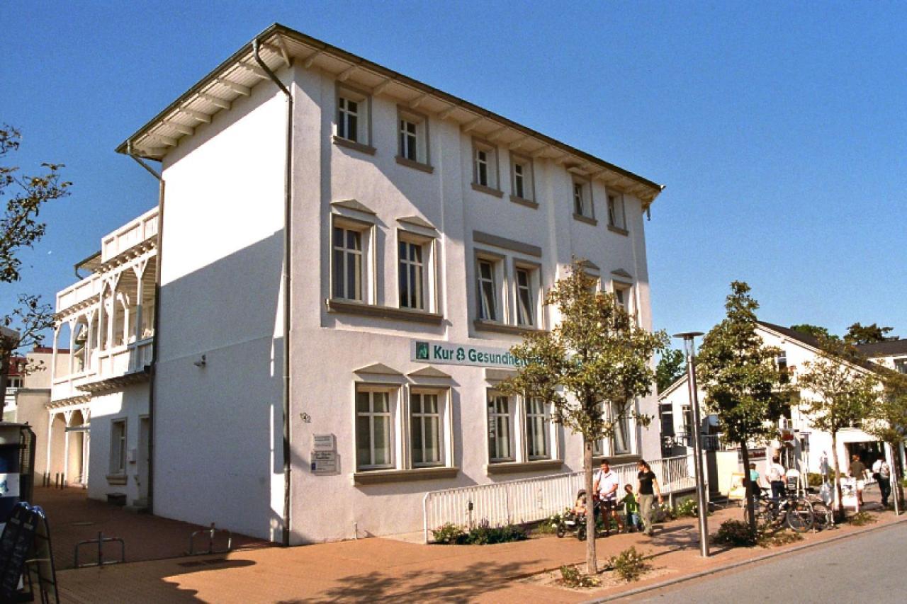 Ferienwohnung Mit Balkon, Gratis Nutzung Vom Ahoi Erlebnisbad Und Sauna In Sellin - Haus Strandeck Fewo 20 Гёрен Экстерьер фото